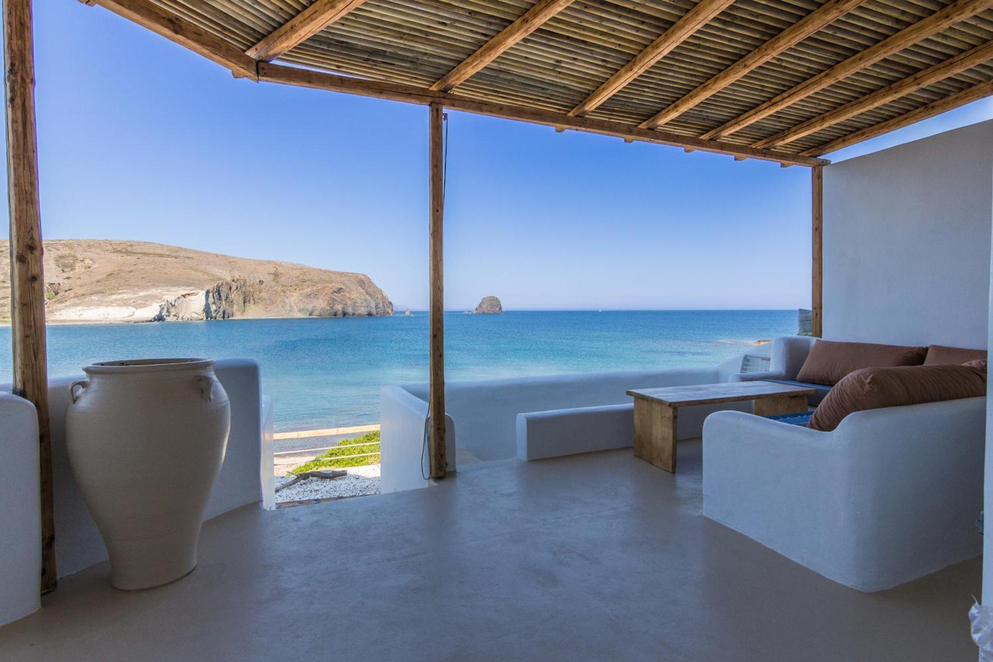 Salt Suites Milos Pollonia Exterior foto